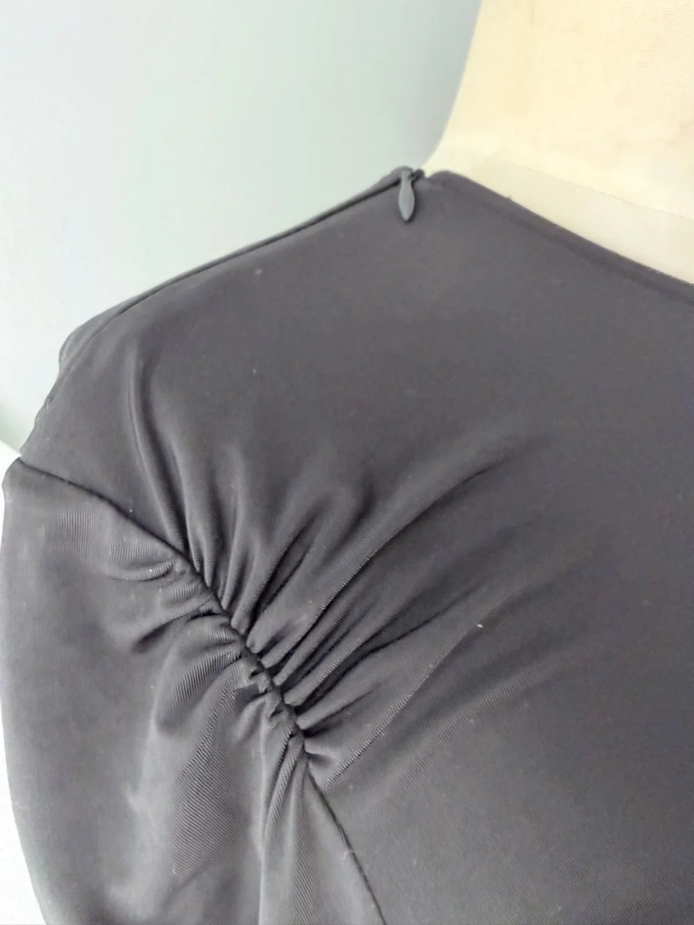 Tibi Ruched Jersey Crewneck Long Sleeve Top Black|Size 2 Minimal Draped Designer - Picture 9 of 14